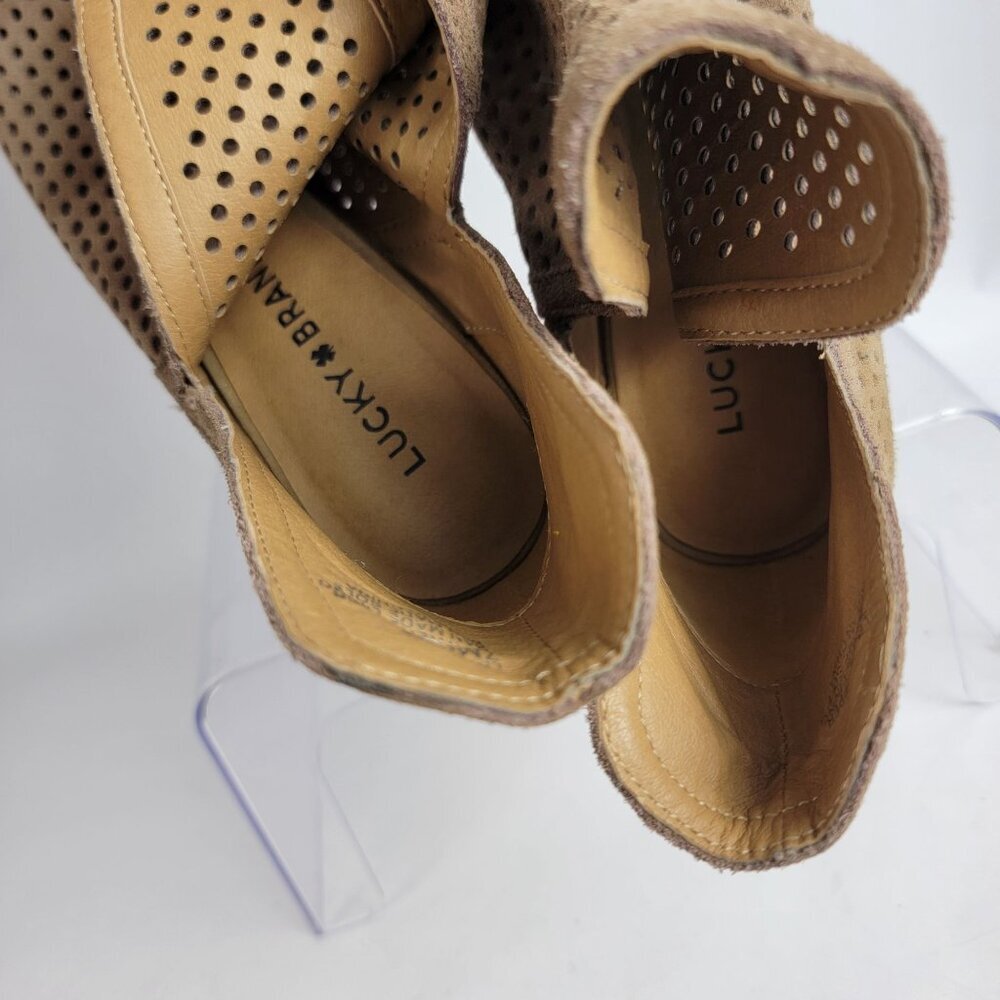 Lucky Brand Larise Womens 7 Perforated Suede Slit Notched Booties Tan Peep‎ Toe - Picture 10 of 13